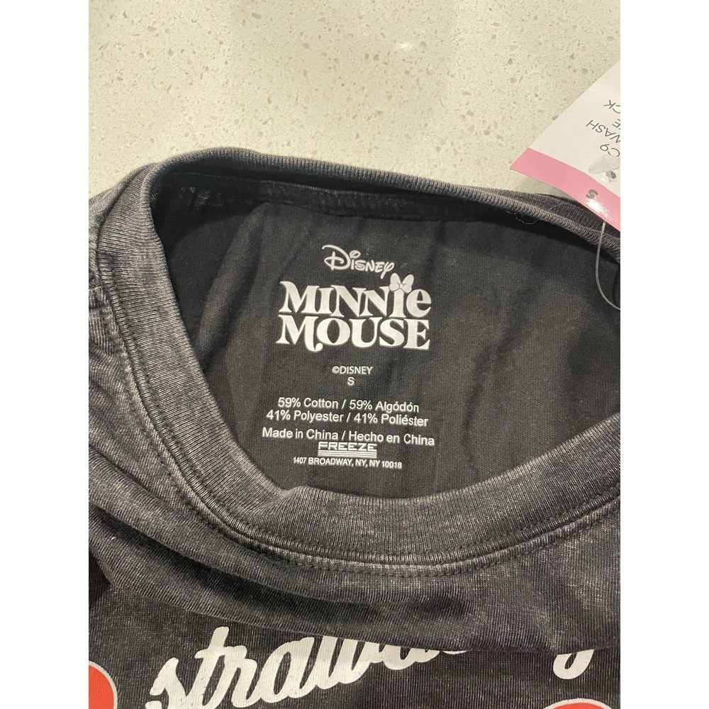Minnie Mouse Women's Retro Vintage Wash T-Shirt Size Small Disney Park Shirt S - Picture 4 of 6